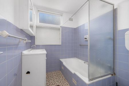 Spacious One Bedroom At Brighton Le Sands - Photo 5