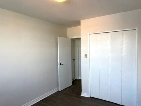 For Lease - 357 Wilson Road Unit# 217, Oshawa, Ontario - Photo 4