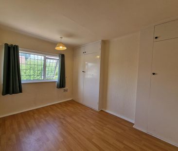 3 bedroom terraced house to rent - Photo 4
