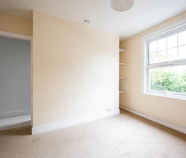 1 bedroom maisonette to rent - Photo 2