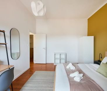 Rua de São Bento, Lisbon, Lisbon 1200 - Photo 4