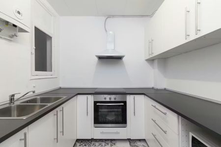 Carrer de Casanova, Barcelona, Catalonia 08036 - Foto 4