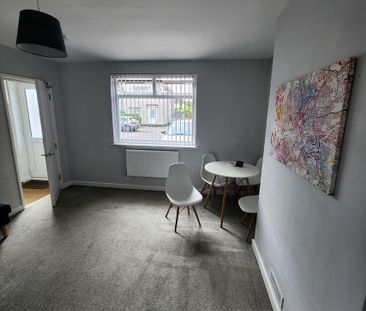 3 bedroom house to rent - Photo 3