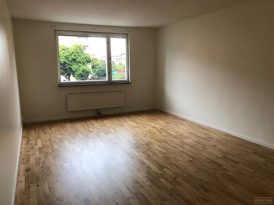 Jägaregatan 5 - Foto 1