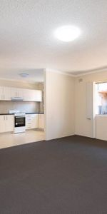 2 Bedroom Unit in Handy Location - Photo 3