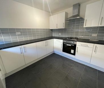 3 bedroom house to rent - Photo 2