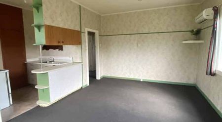 Charming Three Bedroom Home in Taumarunui - Photo 2