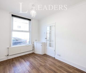 2 bedroom house to rent Cuthbert Road, Portsmouth, PO1 - Photo 1