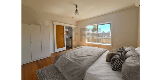 Modern and Affordable Living in Altona - Photo 3