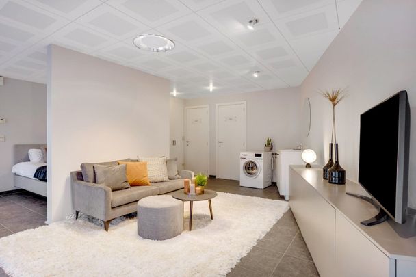 Gemeubelde gelijkvloerse studio in het centrum van Kasterlee-Lichtaart! - Foto 1