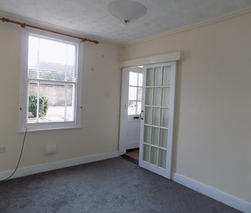 2 bedroom cottage to rent - Photo 1