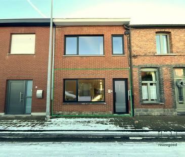 Opgefrist gelijkvloers éénslaapkamer appartement met zuidgerichte t... - Photo 3