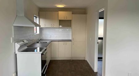 1/34 Great South Road, Manurewa – Tidy 2-Bedro... - Photo 4