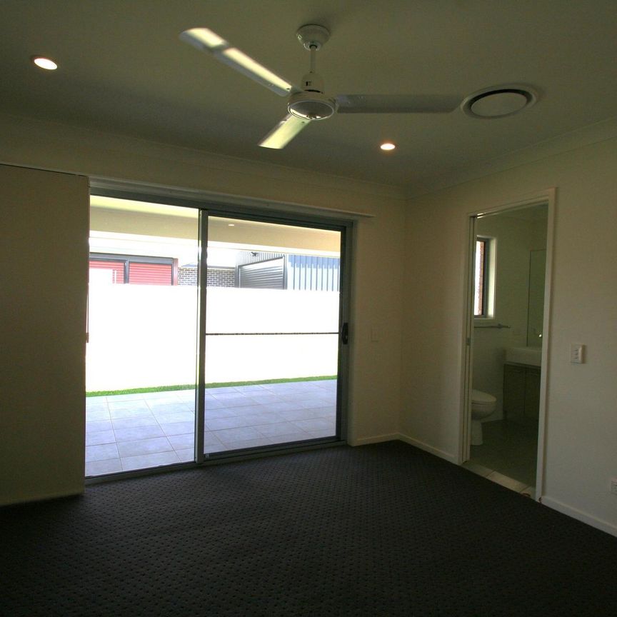 3 Flemington Road - Photo 1