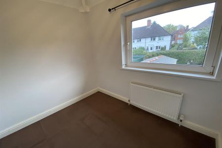 3 bedroom terraced house to rent - Photo 3
