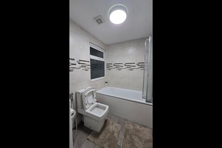 6 Bed Terraced House, Norfolk Road, RG30 - Photo 4