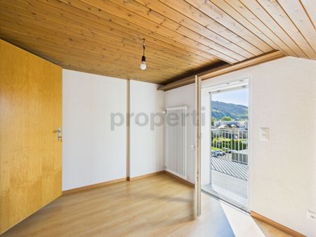 Cozy 3.5-room penthouse apartment in Ebnat-Kappel - Photo 4