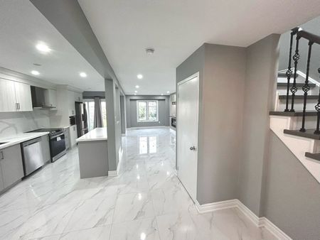 For Lease - 1176 Beaver Valley Crescent, Oshawa, Ontario - Photo 4