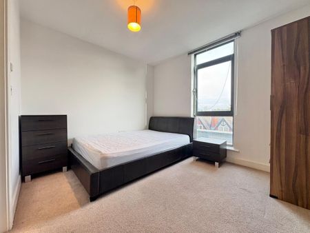 2 bedroom flat to rent - Photo 4