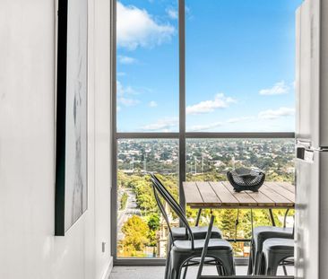 Urban Elegance & Convenience: One Bedroom Apartment in Heart of the... - Photo 6