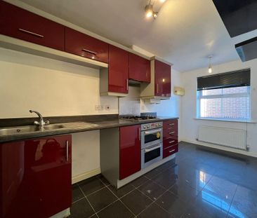 3 bedroom terraced house to rent - Photo 6