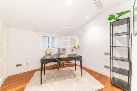 Flat for rent in Castellana (Madrid) - Photo 2