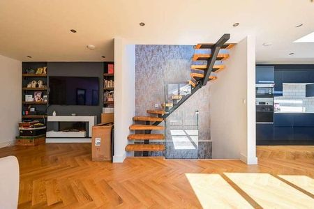 Uplands Road, London, Crouch End, N8 - Photo 3