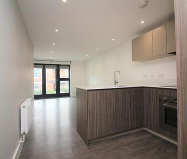 2 bedroom apartment to rent - Photo 3