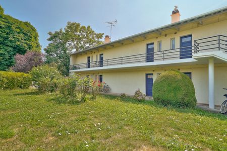 STUDIO – 18 M2 – CLAMART QUARTIER MAIRIE - Photo 5