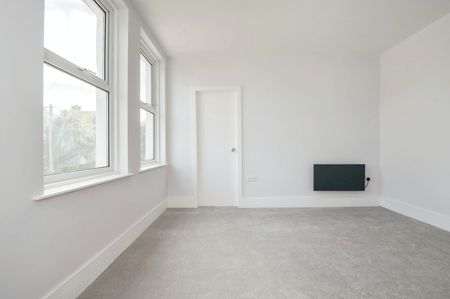 1 Bed Flat, Ludlow Road, SO19 - Photo 3