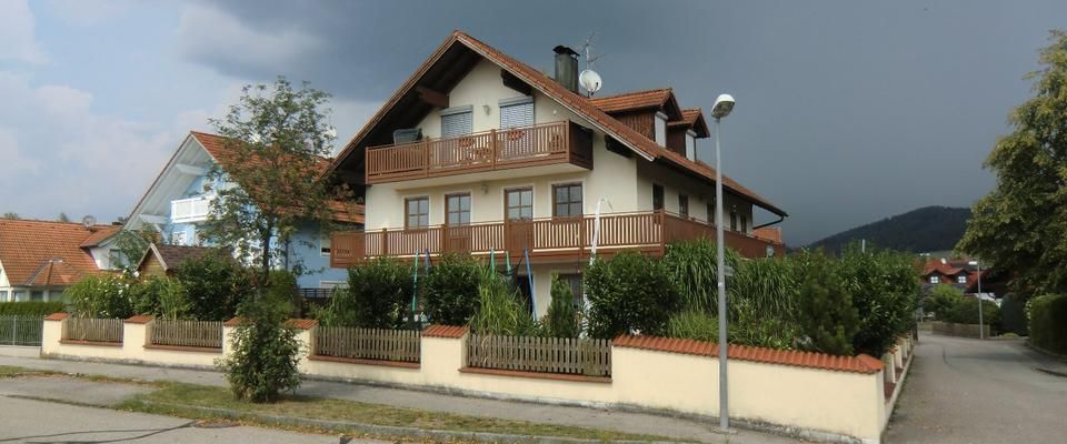 Wohnung mit großen Balkon - Photo 1