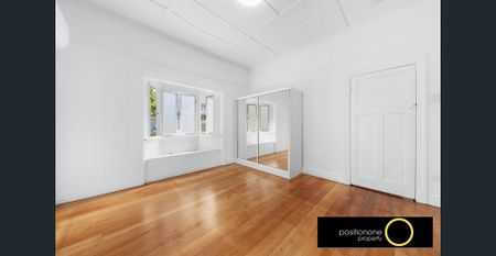 Charming Queenslander With Exceptional Space & Lifestyle Convenience - Photo 5