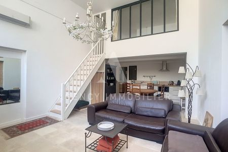 T2 MEUBLÉ // CENTRE DE CHATEAURENARD - Photo 2