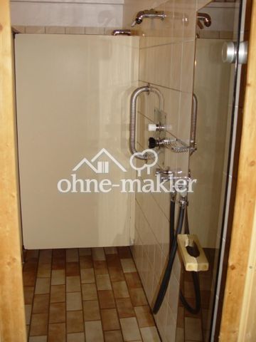 Sonniges Apartment mit Loggia, Schwimmbad, Sauna, Solarium & Tiefgarage, kpl. möbliert - Photo 4