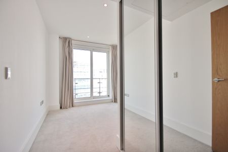 Ensign House, Juniper Drive, Battersea, London, SW18 - Photo 4