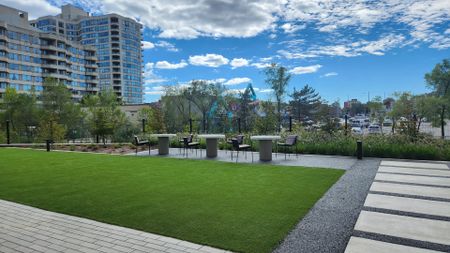 For Lease - 86 Dundas Street Unit# 424, Mississauga, Ontario - Photo 5