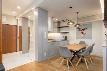 Wysoki standard 2 msc postojowe Od zaraz 100 m² - Фото 2