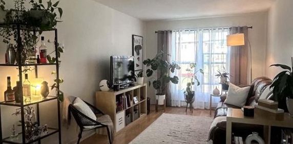 4 1/2 logement libre 1 octobre - Photo 2