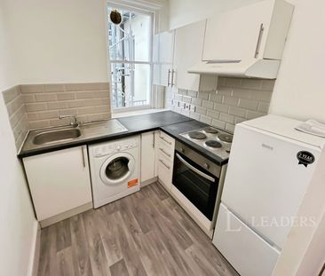 studio to rent St. Aubyns, Hove, BN3 - Photo 1