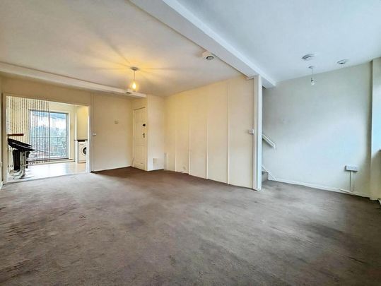 3 bedroom maisonette to rent - Photo 1