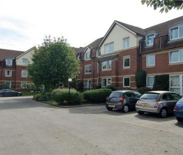 1 bedroom retirement property to rent - Photo 6