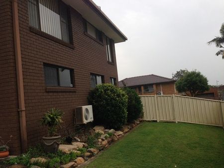 Large family sized furnished home - Photo 4