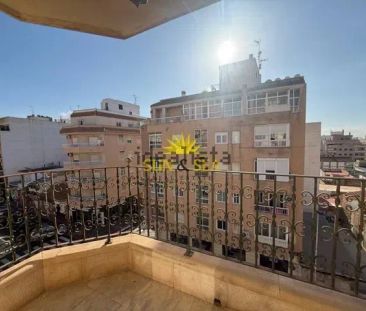 Alquiler de piso en Parque de las Naciones - Photo 2