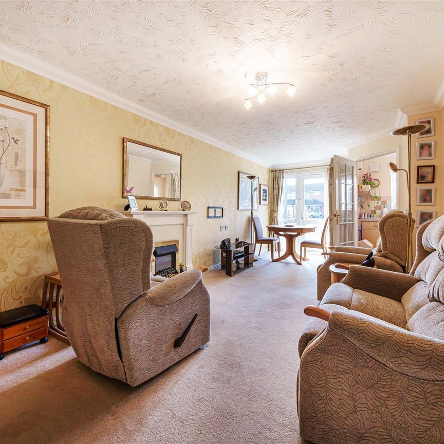 New Hall Lodge, Sutton Coldfield - Photo 1