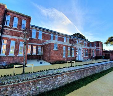 Royal Haslar, Gosport - Photo 3