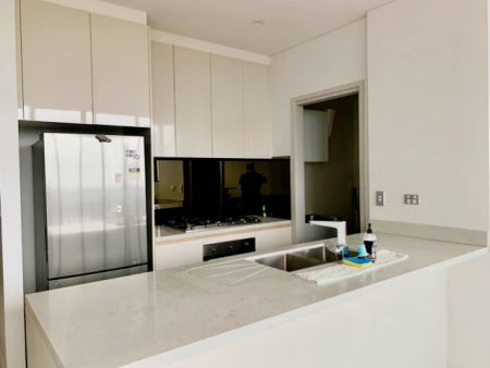 3Bedrooms, 2Bathrooms - Photo 5