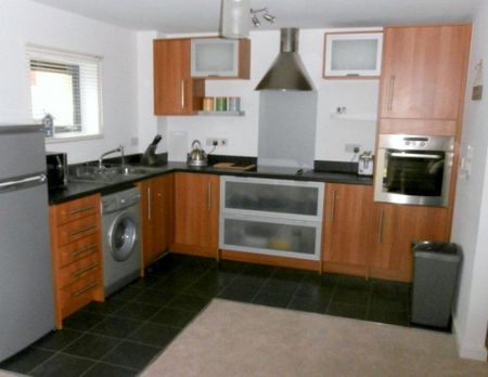 1 bedroom flat to rent - Photo 3