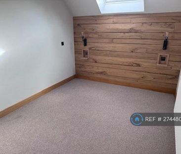 1 bedroom semi-detached house to rent - Photo 2