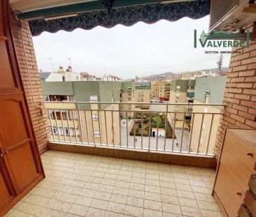 Piso de alquiler en Calle Margarita Xirgu, 18, Barrio de Zaidín - Photo 6