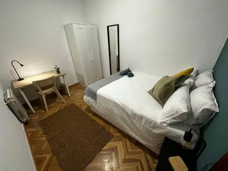 Calle de la Victoria, Madrid, Community of Madrid 28012 - Photo 4